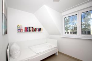 strandnahe FeWo mit Balkon, gratis Nutzung vom AHOI Erlebnisbad und Sauna in Sellin - Rex Rugia FeWo 30-6