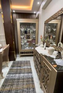 Golden Sweet house Latina