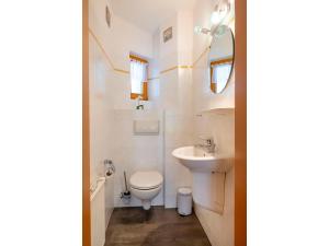 Ferienpark Freesenbruch Reihenhaus 8a - Eisbär