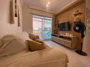 Excelente 03 dormitórios a 300m do mar