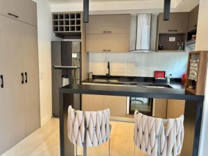 Depto Alfredo - Depto Zona Guemes Para 2 Pax - Hola Sur