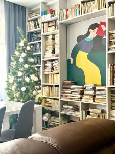 Alexander library apartment