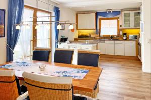 Ferienpark Freesenbruch Doppelhaushälfte 9a - Leuchtturm