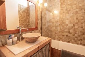 Hameau de Val 1389 Spacious cosy duplex in the heart of Val d’Isère