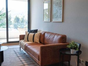 HOM I Hospedate cerca del Mall Alto Las Condes