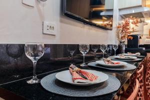 Pari 2 Apartamento c Ar e Vaga Pari Valtier Feirinha Expo