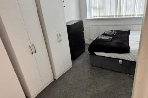 1BR in Blackpool l Sleeps 4, Wi-Fi & Full Kitchen