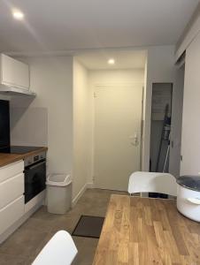 Cozy and well-equipped studio