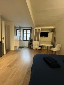 Parenthèse dans la cité des potiers