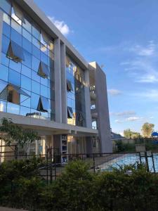 Cozy Crib D39 Wifi-Parking & Swimming Amenities