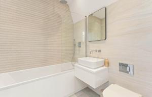 3bd Stylish Modern l FREE Parking