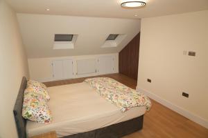 Modern holiday house near Heathrow