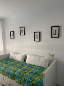 Piso con tres habitaciones en Ferrol