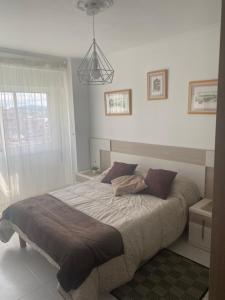 Piso con tres habitaciones en Ferrol