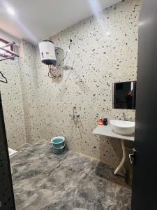 Ekank Villa Homestay or Hotel