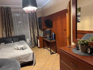 POKOJE GOŚCINNE ATOL