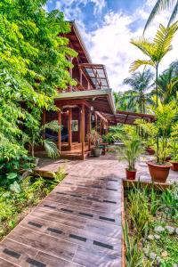 TropicalArts Resort&Studios