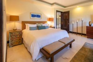 Ocean View Stay Golf Cart & Spa Access