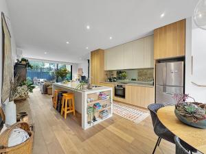 Uki Haus in the Heart of Flinders