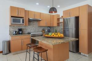 Faro de Mita Luxe 3BR Condo & Ocean Views