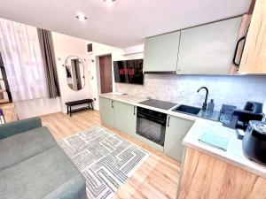 Central Boutique Studio