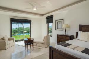 Luxury- HDM Condo Concierge Golf Cart