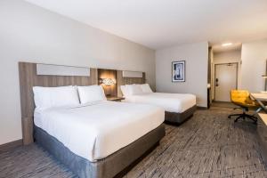 Holiday Inn Express Calgary South by IHG