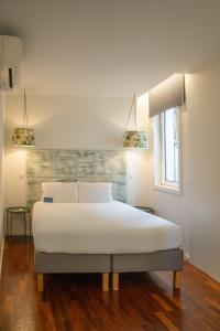 Oporto Riverside Rooftop