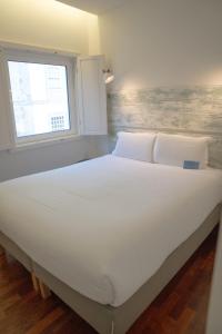 Oporto Riverside Rooftop