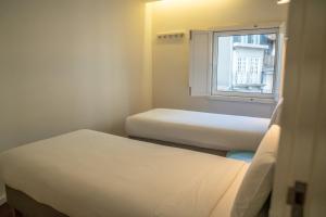 Oporto Riverside Rooftop