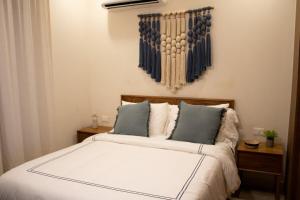 Paravian 704 2BR Condo Playa del Carmen