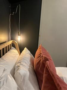 Wisteria mews Cosy city home