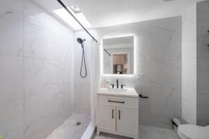 Luxury 3BR Park Slope w Office and Washer Dryer