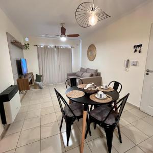 Departamento céntrico con cochera Muy cómodo cerca de todo