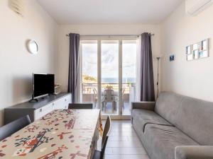 Cosy apartment in Castelsardo with pool