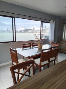 apto Itapema vista ao mar