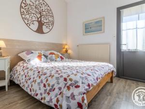 Gîte moderne avec piscine en Anjou, proche Saumur et Cholet, idéal pour familles et groupes - FR-1-622-30