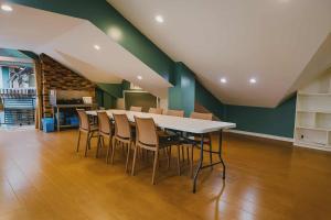 Spectacular Attic 2Bedroom 12 Guests up to 18