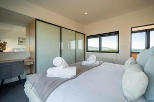 Elements - Freycinet Holiday Houses