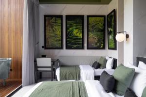 Sunset Lagoon Rice Field Villa by Alfred in Bali