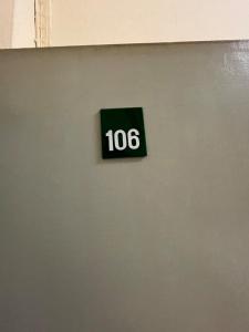 106 Wanna APT Soi 10