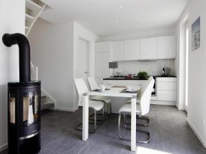 Ferienhaus mit Meerblick und Terrasse