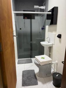 Casa de Fundo Equipada e quintal com separação