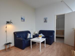 Apartment in Bergen aan Zee near Beach