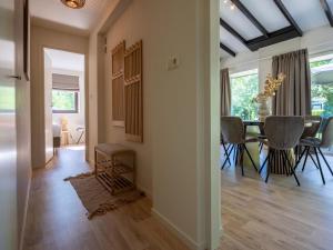 Bungalow near Lake Veere with Sunny Terrace