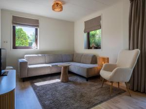 Bungalow near Lake Veere with Sunny Terrace