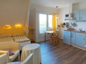 Apartment in Bergen near the Beach