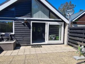 Holiday home with large terrace