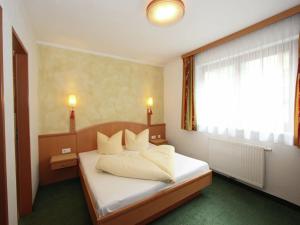 Apartment in Kaltenbach near Ski Lift
