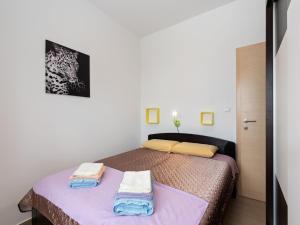 Apartment in Nevidane near White Mountains